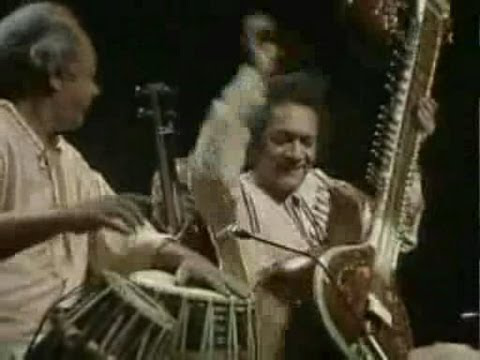 Ustad Allah Rakha and Ravi Shankar Raag Charukeshi Live In France