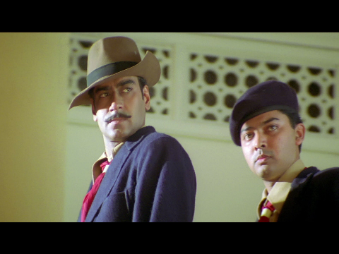 Bhagat & Batukeshwar Throw Bomb in Assembly - The Legend Of Bhagat Singh Scene | Ajay Devgan