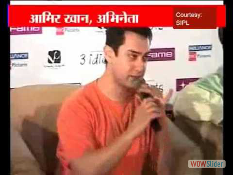 Chetan Bhagat says '3 Idiots' his story, Aamir Khan slams the claim