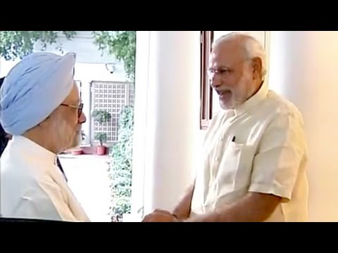 PM Modi meets Manmohan Singh at 7 RCR