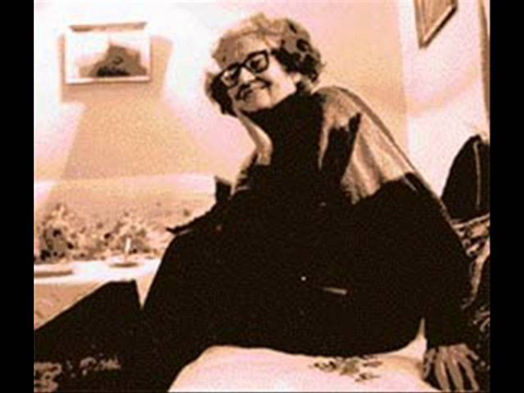 Ismat Chughtai - Writer.wmv