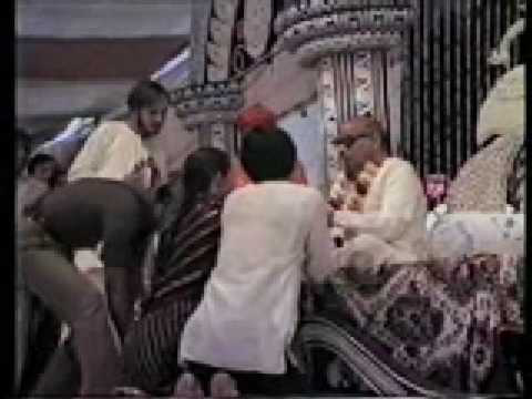 SHRII SHRII ÁNANDAMÚRTIJII - THE PERSONIFICATION OF ÁNANDA - PART II