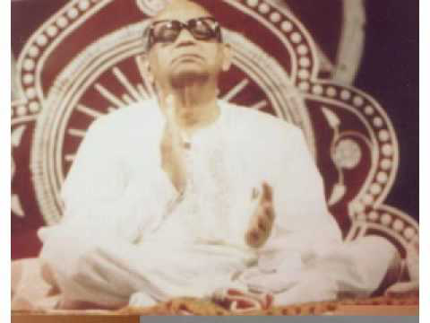 GURUH BRAHMÁ GURUH VISNÚ GURU MAHESHVARAH