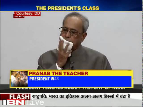 President Pranab Mukherjee turns a teacher ahead of Teacher's Day