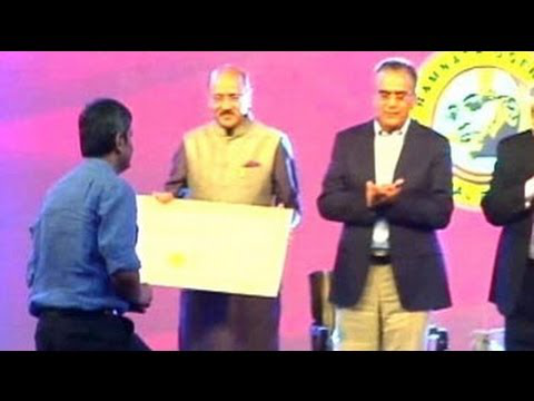 Three of NDTV India's reporters bag Ramnath Goenka Awards