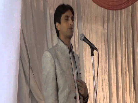 Kumar Vishwas' strong message through 'Dinkar'