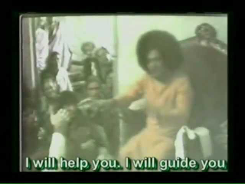 Rare video of Sathya Sai Baba performing  two marriages DEC 25,1978.mp4