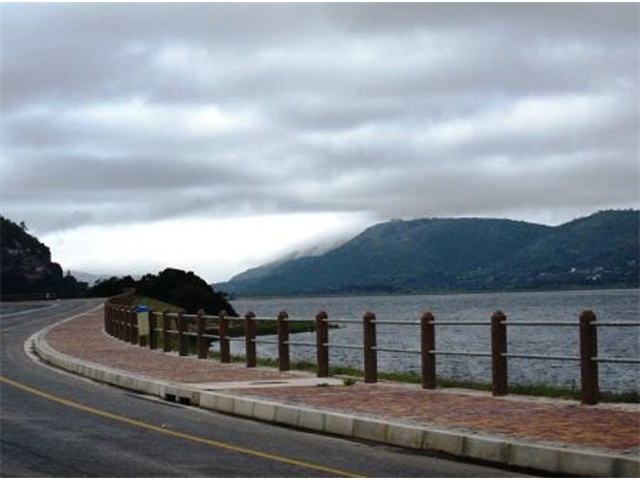 Adi_in_SA_-_Landscape97