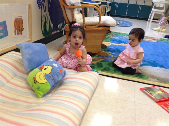 DIYA_First_Birthday_at_Daycare_Centre_06.JPG
