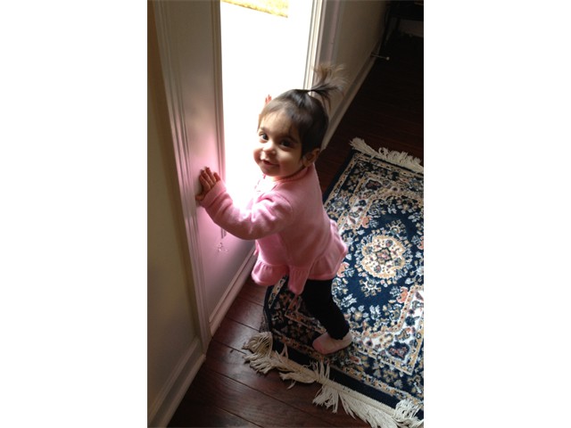 Diya_trying_to_stand