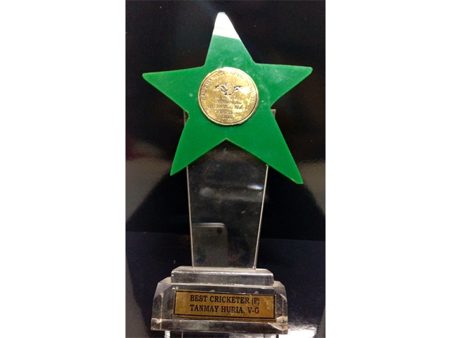 Trophy_Best_Cricketer_Tanmay_Huria_V-G