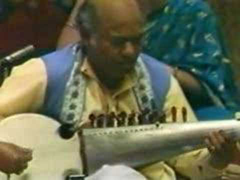 Ustad Ail Akbar Khan