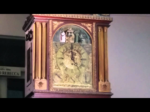 Clock in Salar Jung museum