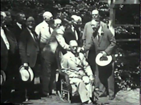 The Boys of 1905 - a history of Rotary International