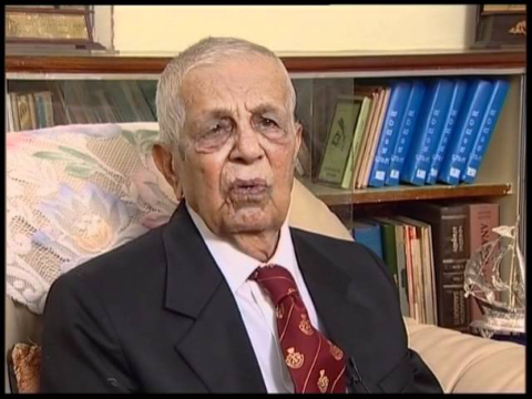 The Indus writing and the Rigvedic Language