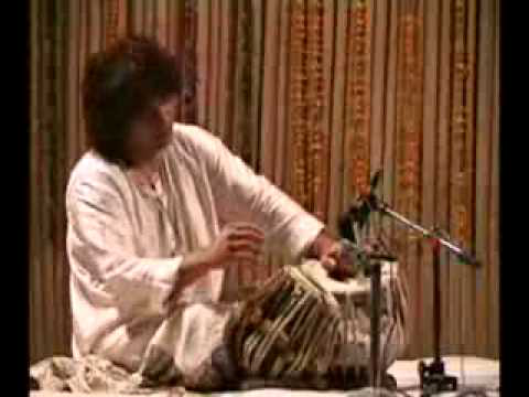 A great jugalbandi -Zakir hussain with Shivkumar Sharma