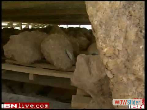 Afghans resurrect Buddha from Rubble