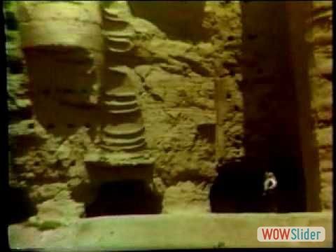 Historic footage of Bamiyan statues