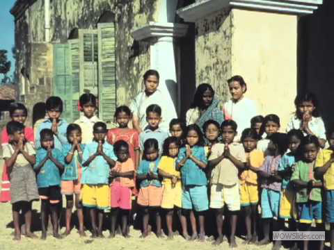 Autobiography of a Yogi Side Show - The Life of Paramhansa Yogananda - Narrated by Swami Kriyananda