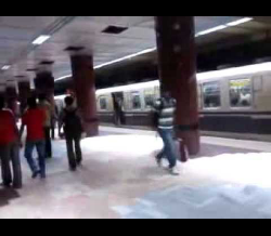 Calcutta Metro Rail - Oldest and Cheapest Indian Metro Rail Video