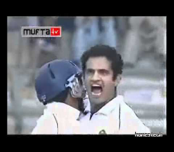 Cricket Irfan Pathan of India getting a hattrick agaisnt Pakistan